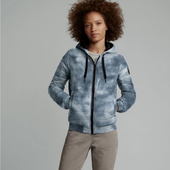 Canada Goose Richmond Women's Blue Down Puffer Zip Up Jacket Coat Haze Print M - Picture 14 of 16